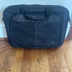Targus Black Laptop Bag Professional Design